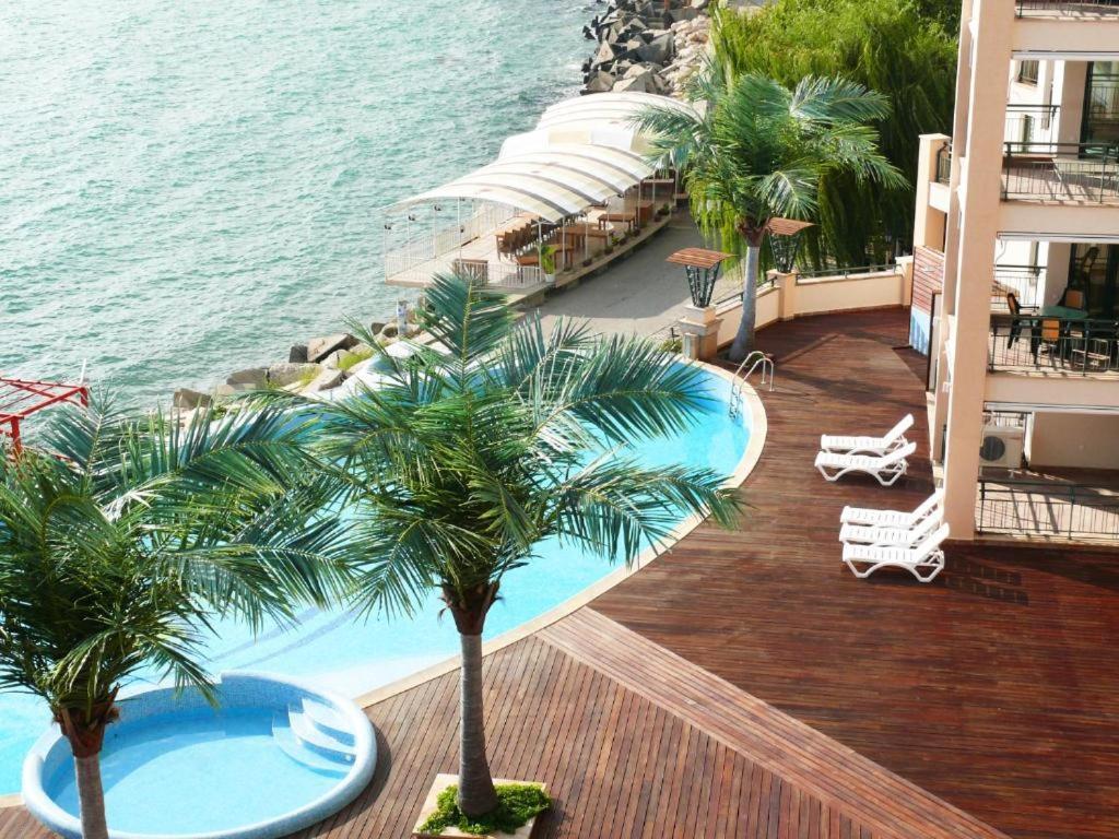 Privat Apartament Marina City Balchik Esterno foto