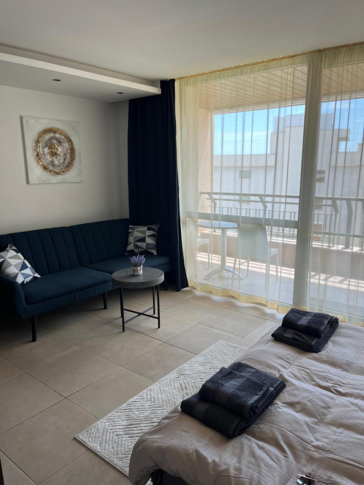 Privat Apartament Marina City Balchik Esterno foto