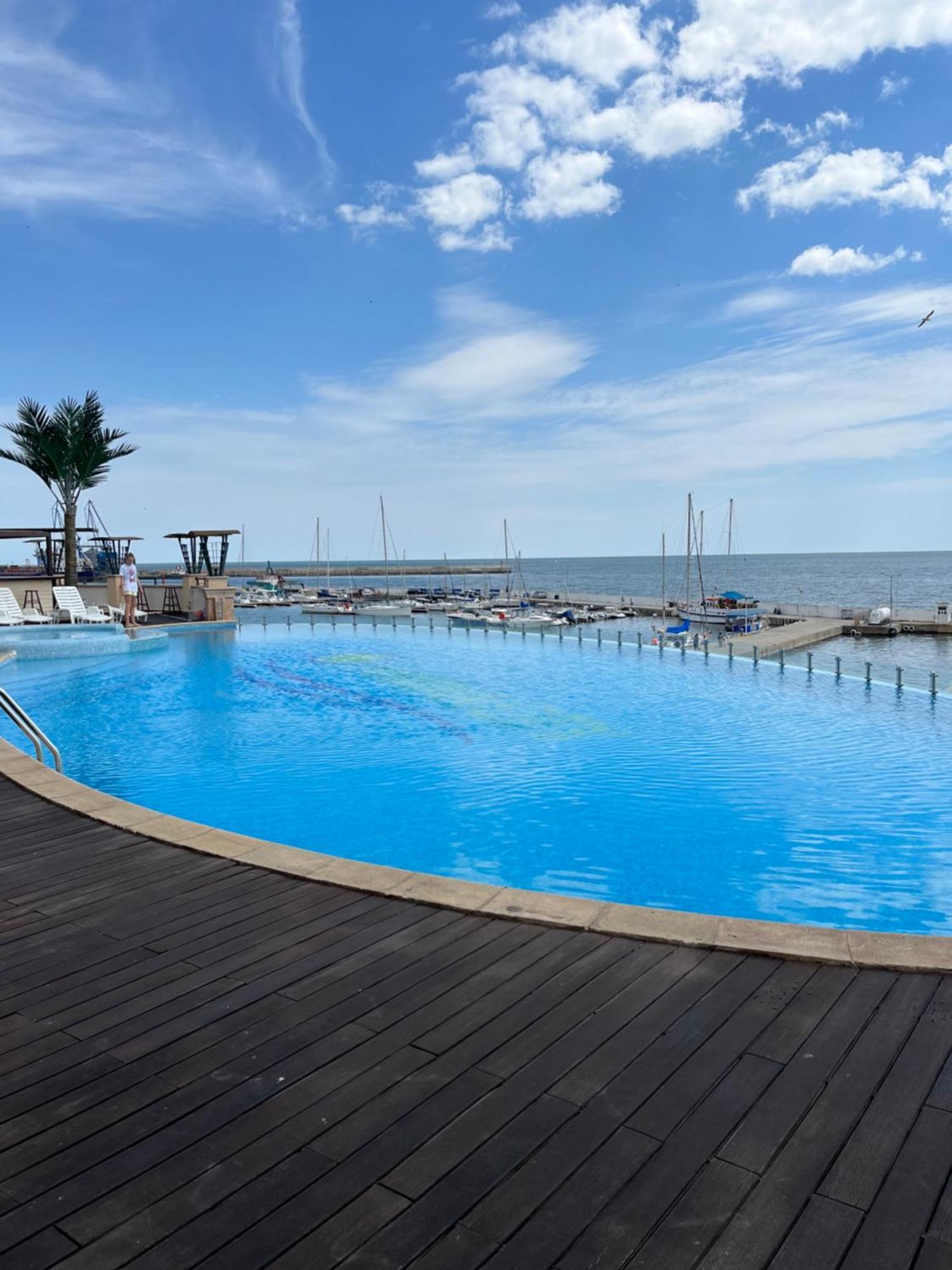 Privat Apartament Marina City Balchik Esterno foto